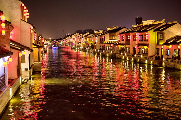 江苏无锡在长江什么位置,无锡是个全国闻名城市