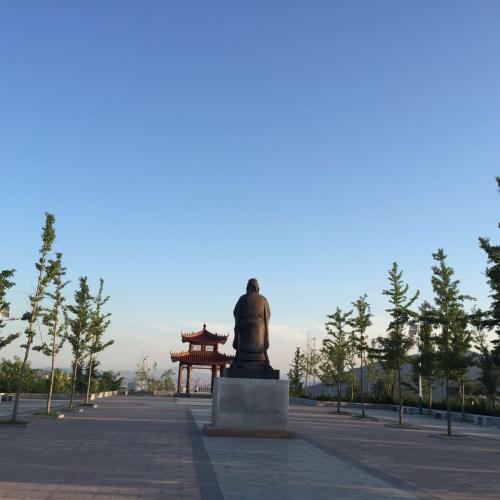 山东省烟台市芝罘区鲁东大学,山东省烟台市鲁东大学