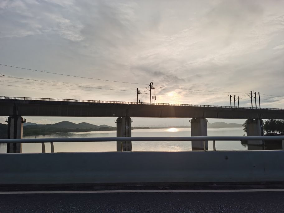 武汉本地人优点,武汉的优点和缺点