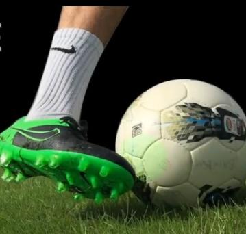 射门教学如何踢飞球,射门技巧足球教学小学生