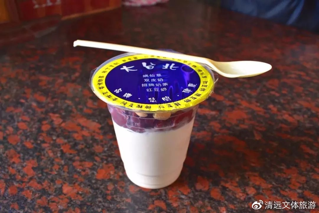 这些在学校周边开了十几年的小吃店，陪伴了多少人的青葱岁月！