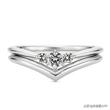 老凤祥黄金对戒款式及价格表学生,卡地亚蒂芙尼情侣对戒款式合集