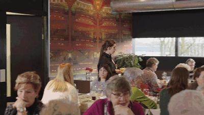 类似cheers的英语单词,英语说cheers什么意思