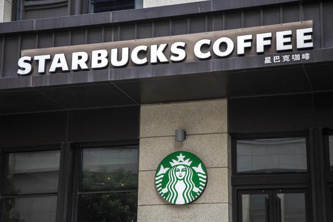 加拿大鹅虚假宣传事件怎么看,养乐多为什么有的地方买不到