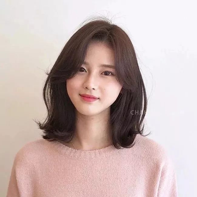 中长发锁骨发烫发中卷,初恋锁骨发中长发烫发