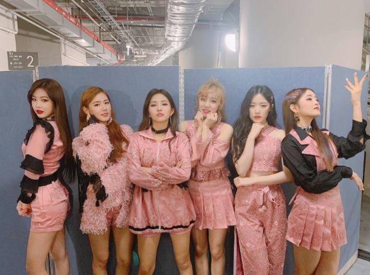 泫雅打歌现场,泫雅gidle合作舞台