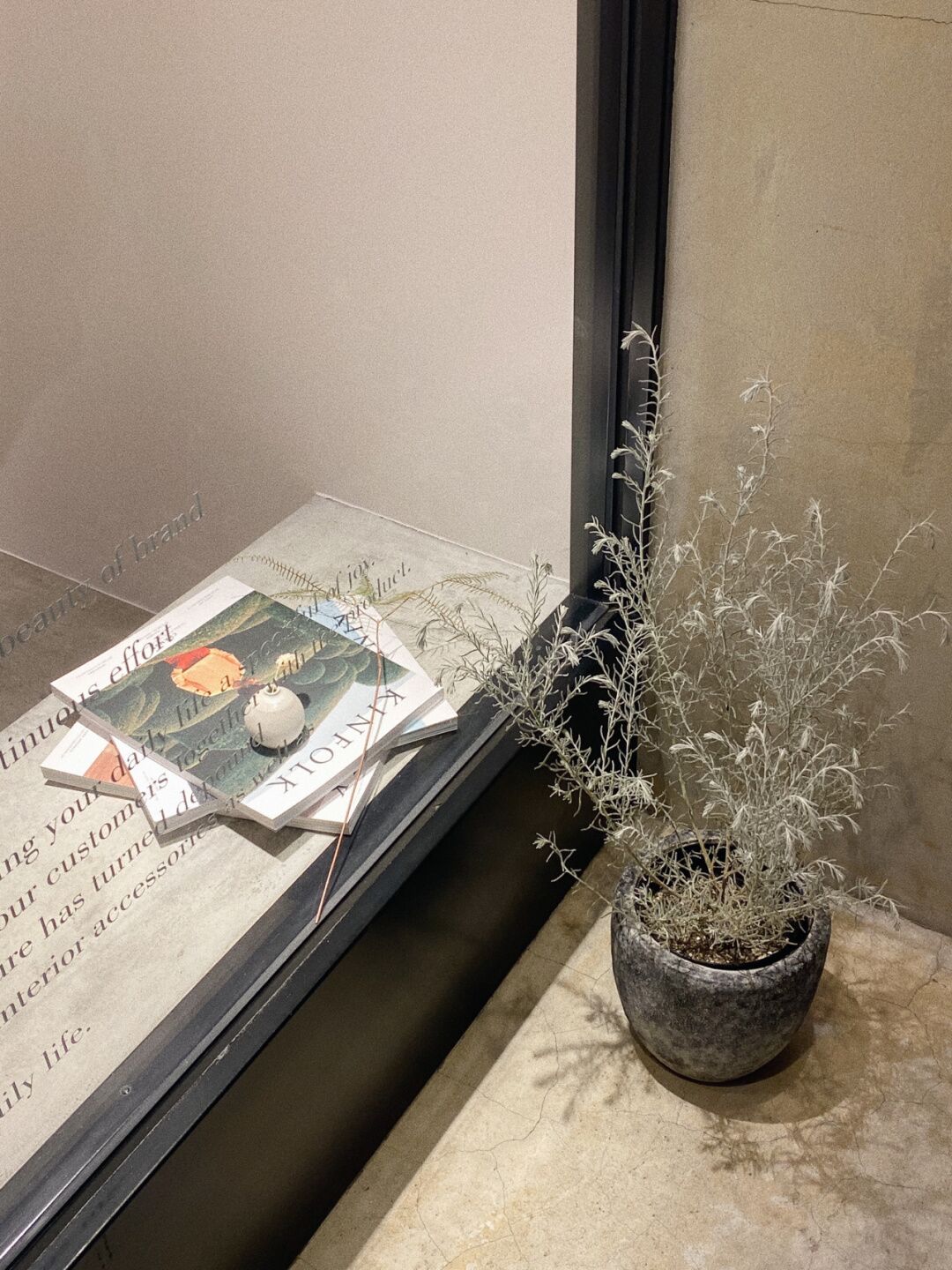 depound品牌,韩国设计师品牌黑白