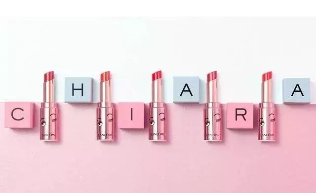 chiaraferragni中国,chiaraferragni自创品牌元素