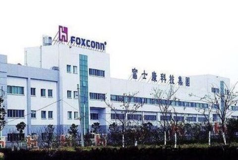 成都富士康小时工,在富士康做小时工好还是正式工好