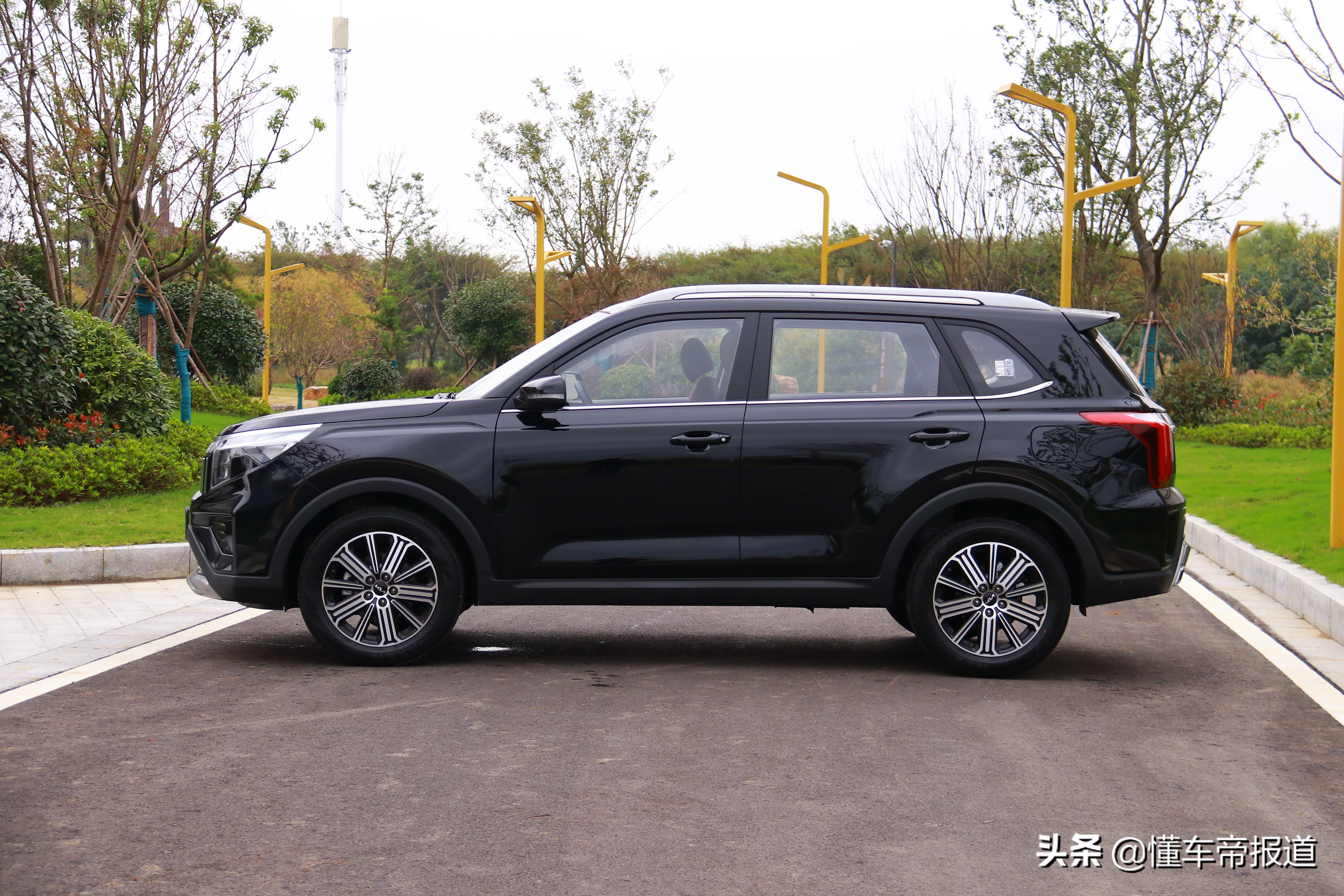 如何玩转起亚智跑ace2.0l精彩版,起亚智跑ace2.0精彩版实测