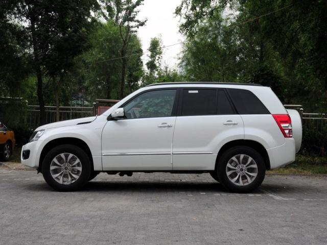 铃木超级维特拉四驱有多强悍,铃木1.4t维特拉越野视频