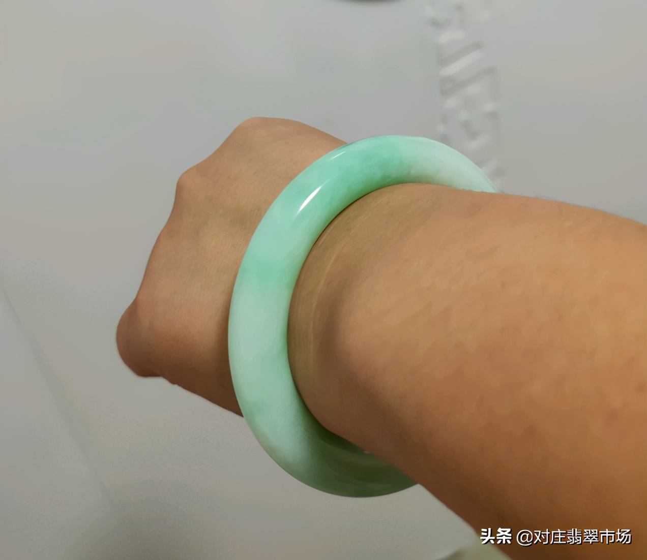 翡翠手镯板料直播,直播翡翠手镯板料