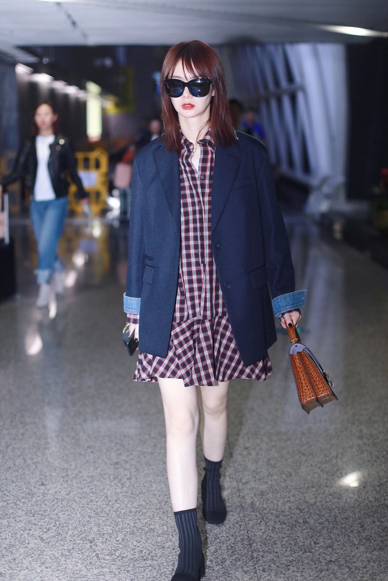 热销爆款必buy单品,秋冬连衣裙显瘦遮肚子外穿