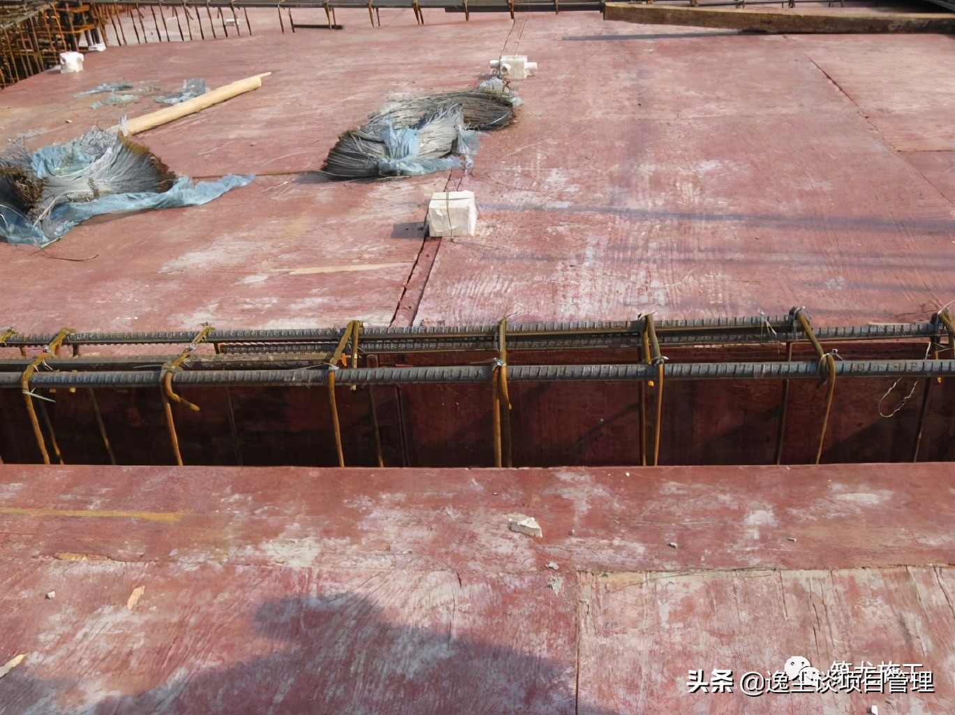 施工现场钢筋安装绑扎通病案例,钢筋质量通病基础知识培训讲义