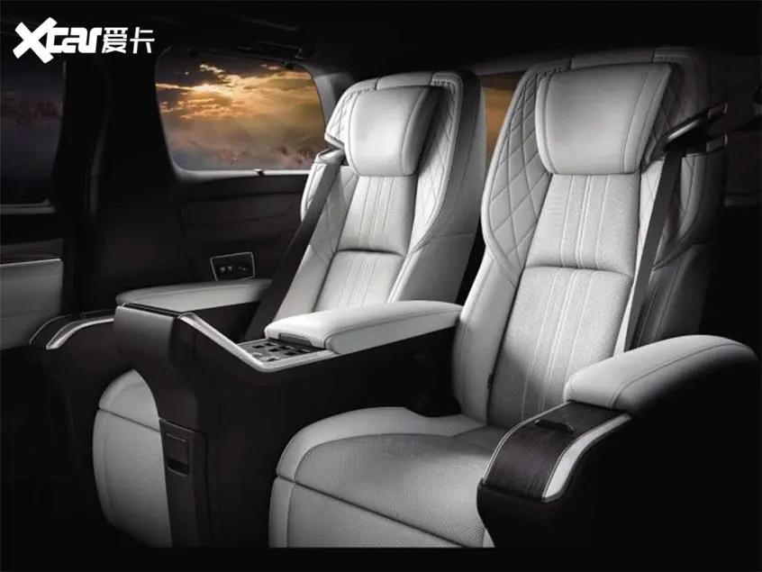 116.6万起，地表最豪华MPV，雷克萨斯LM正式上市