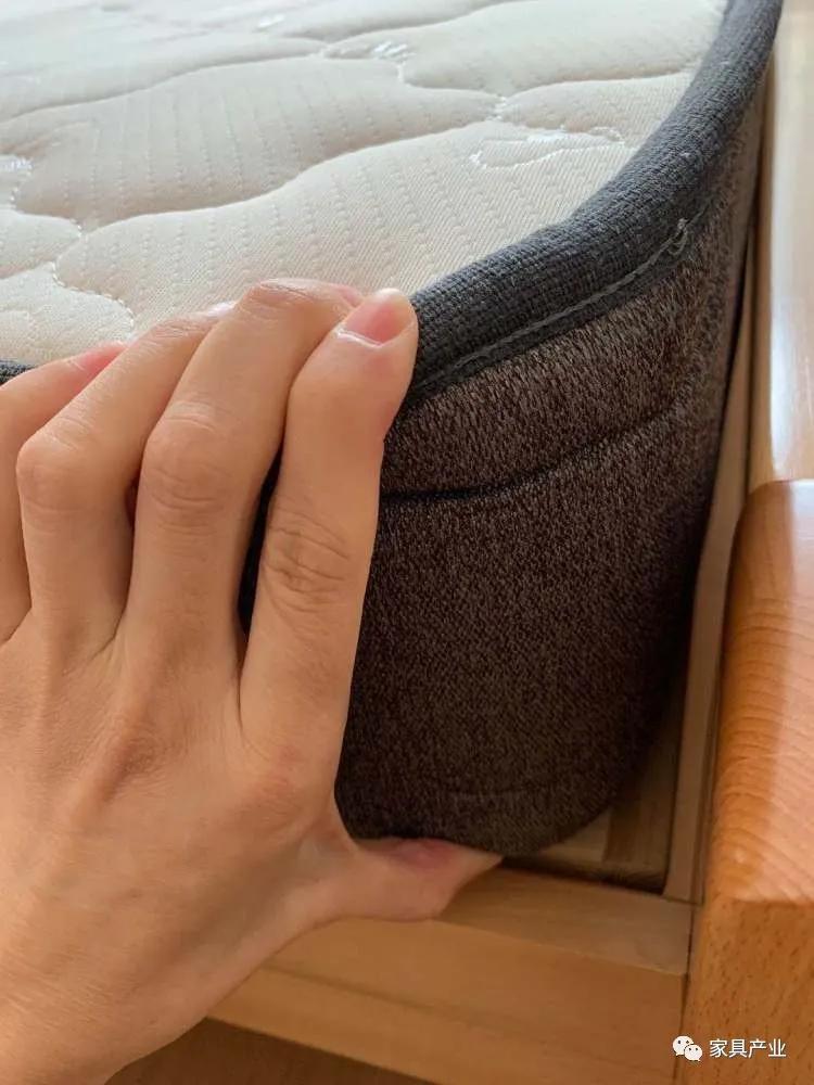 新买的床垫有一点凹陷要不要换了,床垫凹陷下去了用什么补救