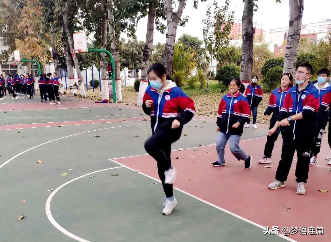 梦语推荐：疫情防控常态化的新乡市一中运动会别样精彩