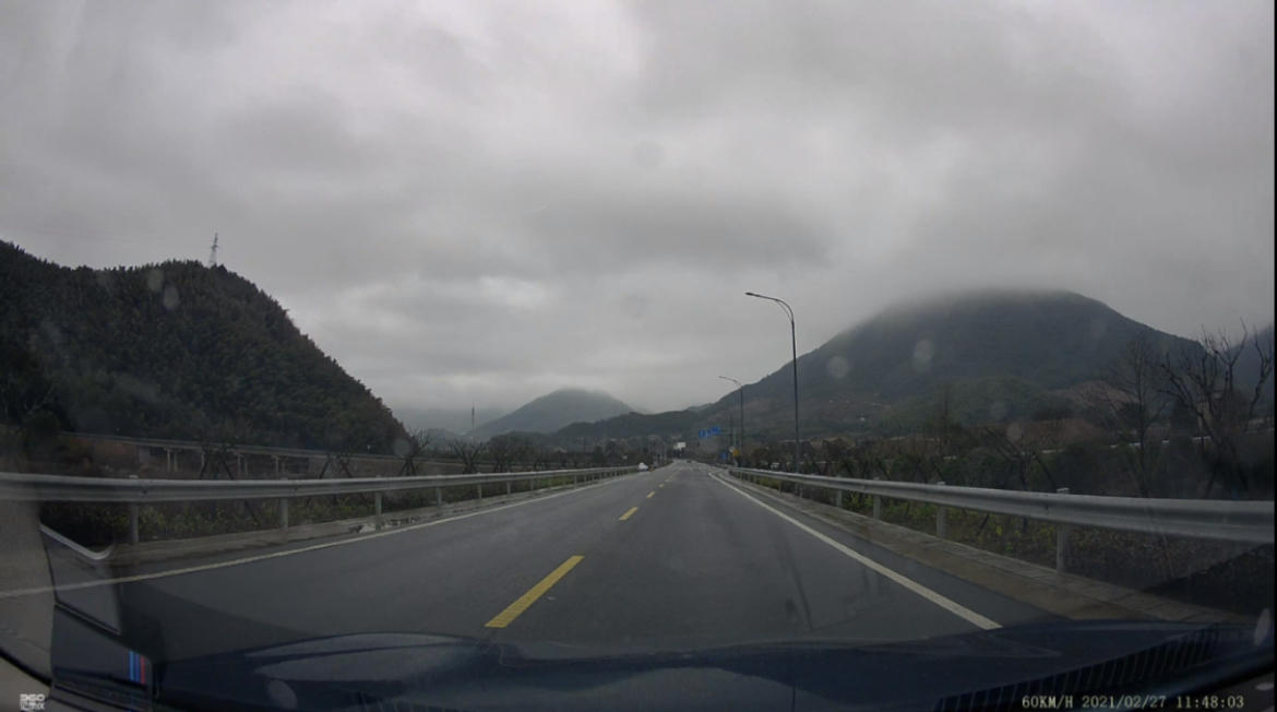 最清晰的高端4k双摄行车记录仪,4k行车记录仪拍摄视频