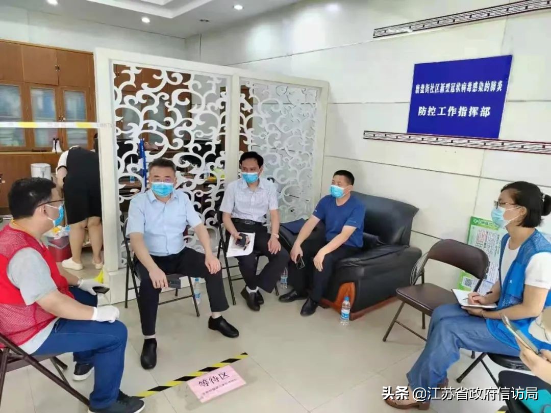 抗击疫情党员深入社区,党员下沉抗疫一线