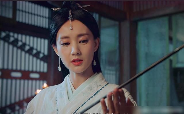 《剑王朝》八大名剑，花落谁家-末花残剑-九幽冥王剑-赤红火剑等