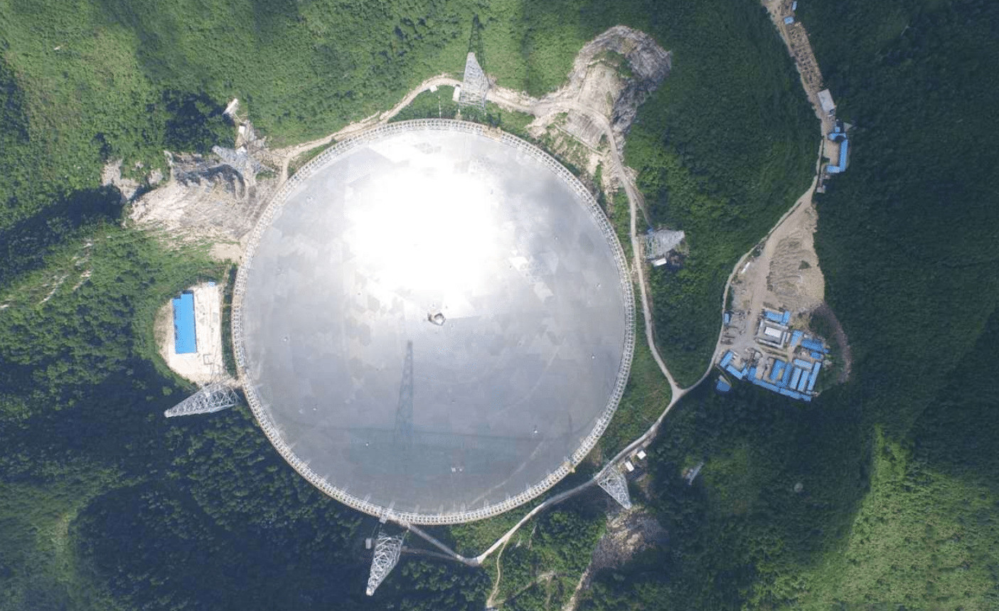 中国天眼遇到暴雨如何排水,天眼碰到暴雨视频