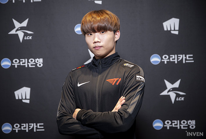 韩国评论t1上单canna世界赛,canna上单老鼠滔博对内语音