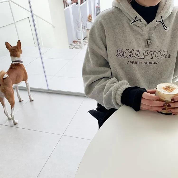 韩国今年流行什么卫衣色,韩国小众平价卫衣