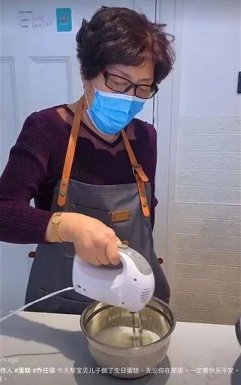 知名艺人自杀后,他的父母却被网暴了