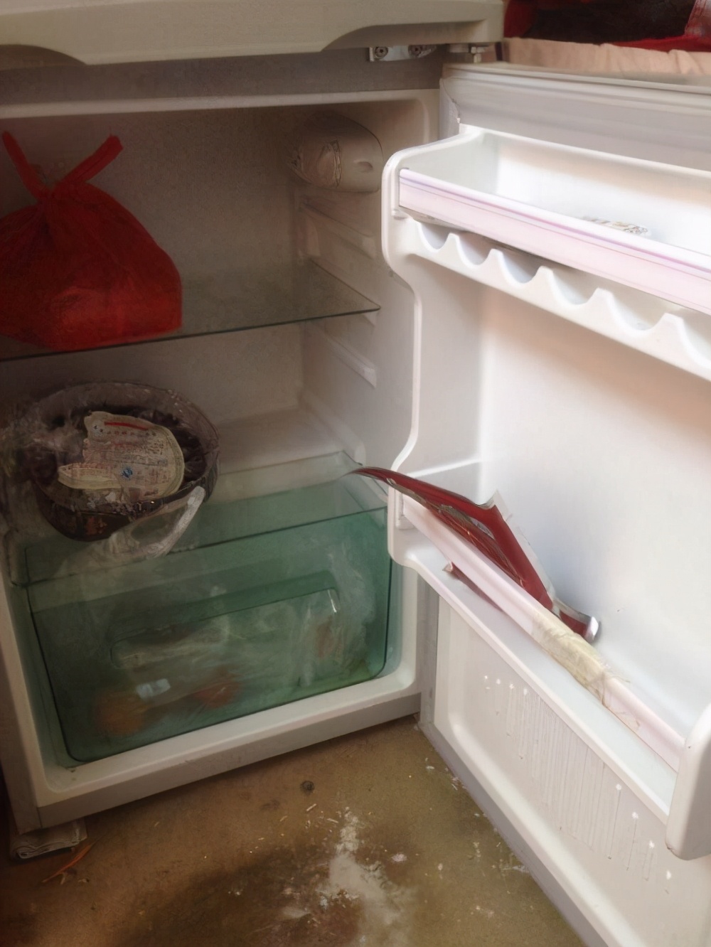 冰箱用了十来天断电可以吗,冰箱用半年断电一年会坏吗