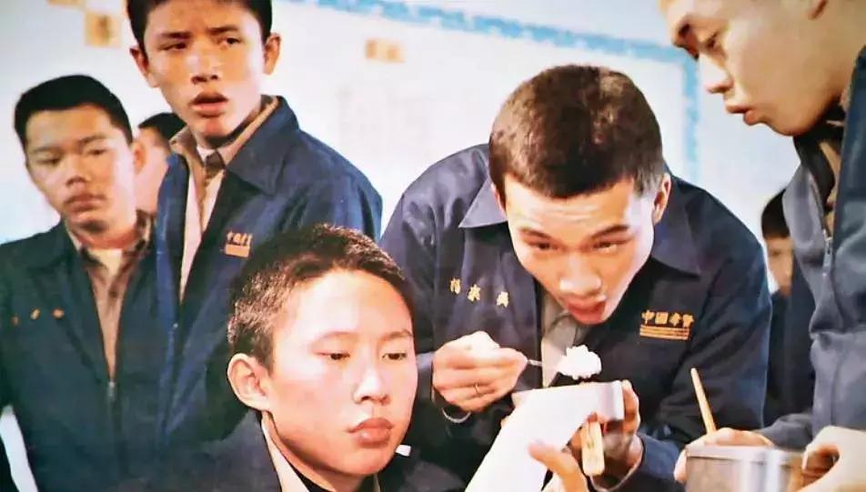 鬼才导演性侵案背后的故事，8年前早就剧透了