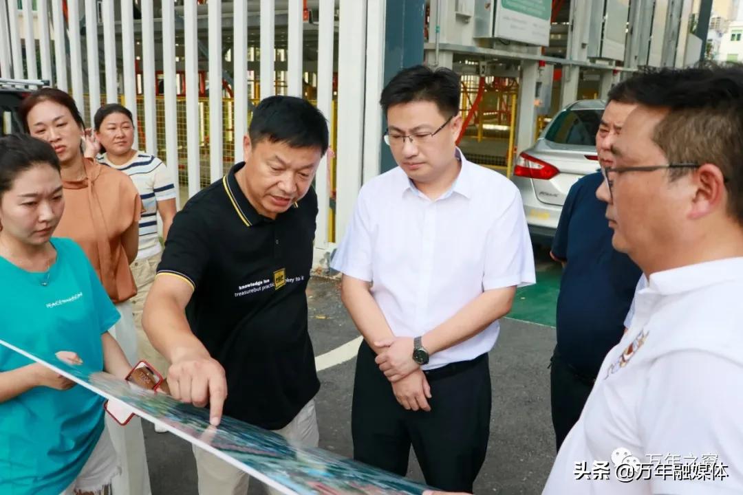 老旧小区改造加装电梯和推倒重建,老旧小区加装电梯住建局的职责