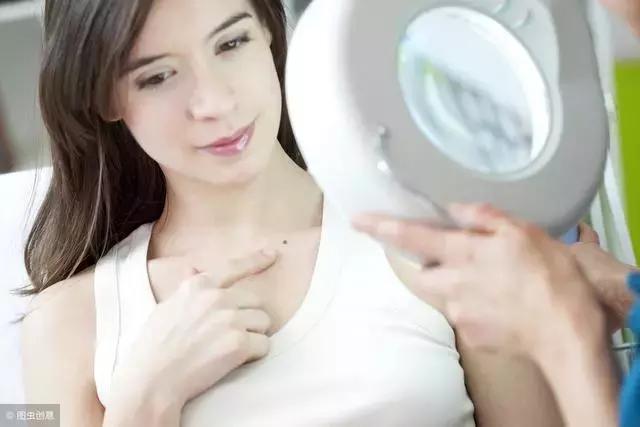 点痣医生,医院医生点痣视频