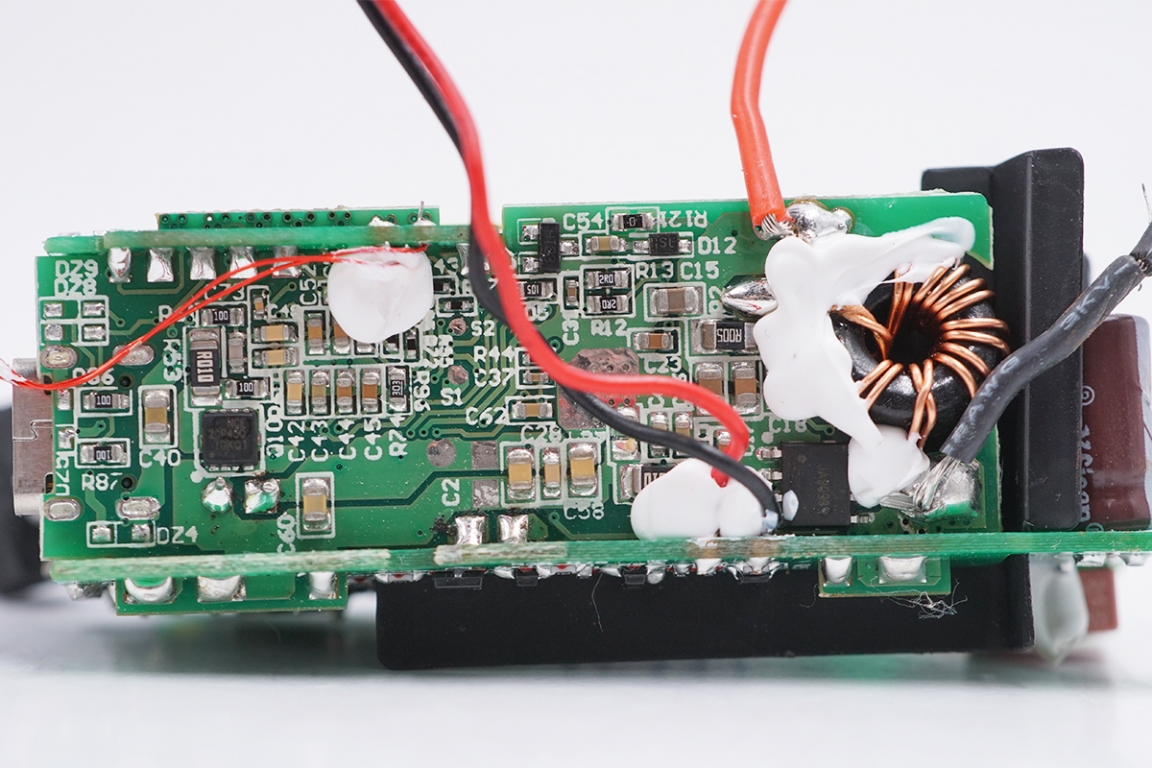 百达星连pt65s,百达星连无线充移动电源