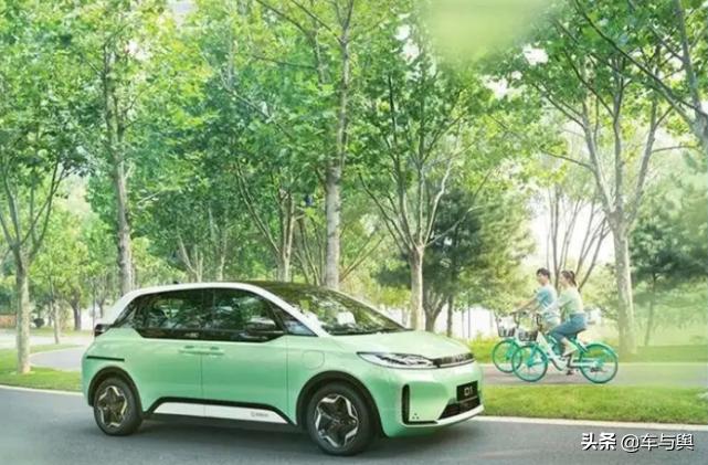 滴滴网约车一个月租费多少钱,网约车跑滴滴到底需要多少费用