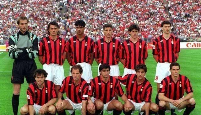 深度解析:为什么说“米兰王朝”的防守,是足球史上最强的?