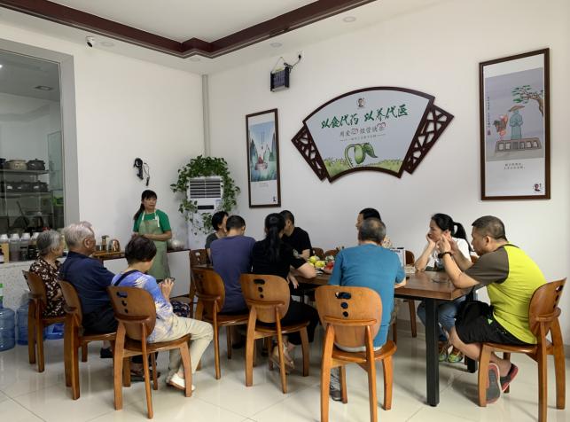 陈农夫药膳养生馆怎样加盟,陈农夫药膳加盟多少钱