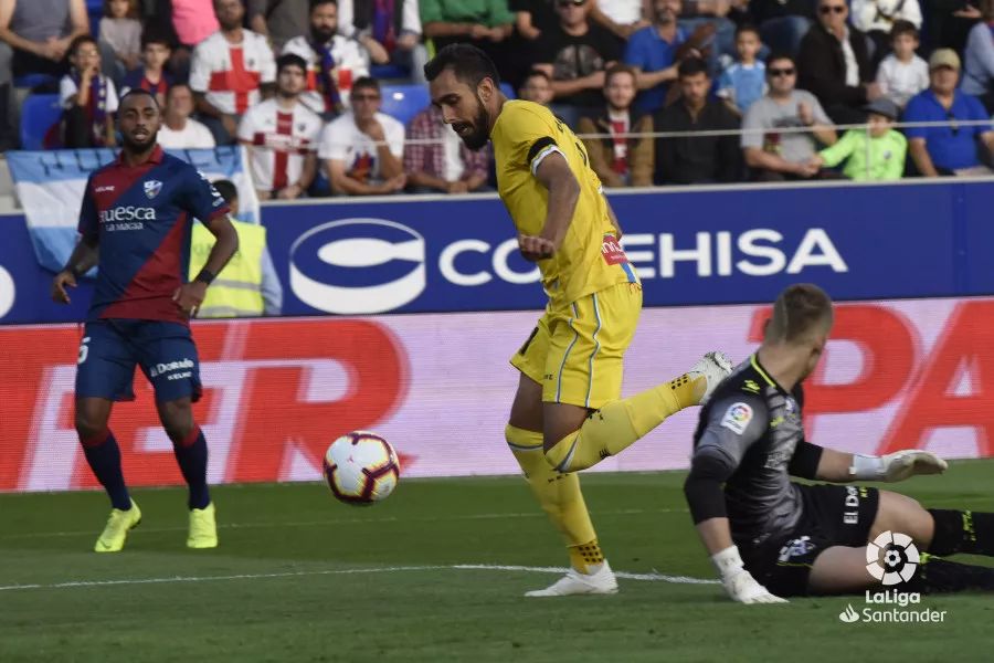 梅西穷追猛赶才反超，他们是西甲半程最佳前锋！