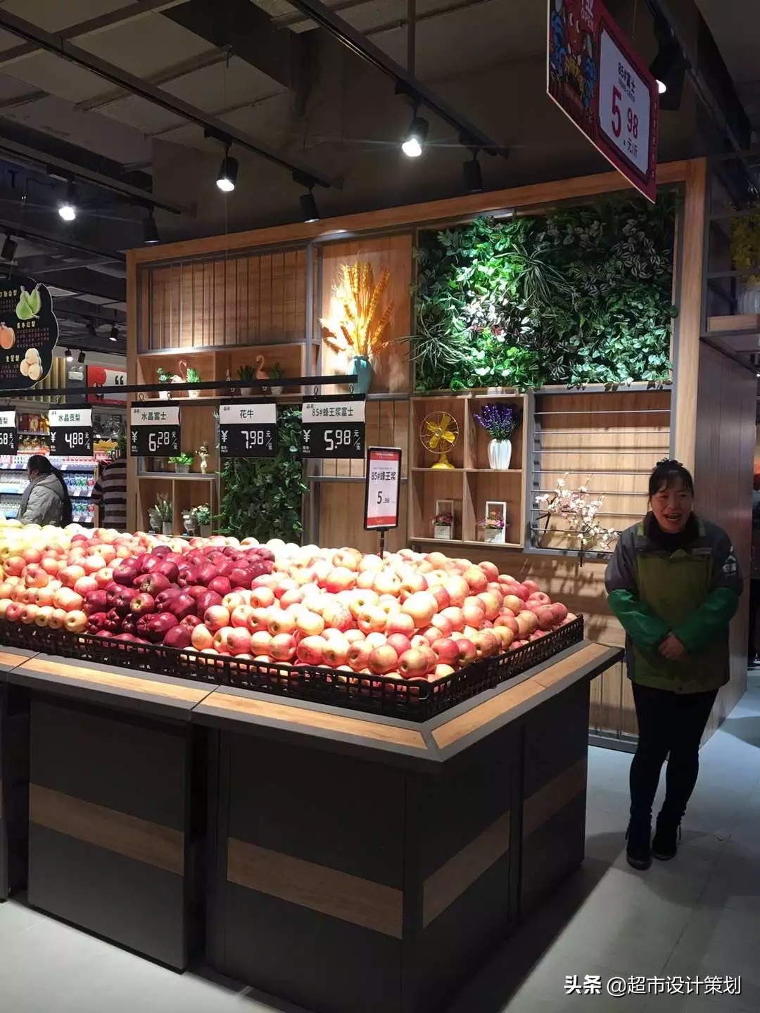 清爽、洁净，不经意间的惊艳！联家超市新开店一组陈列图片