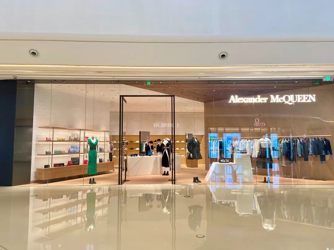 时隔一年再回到广州,时隔一年再次回到粤a的城市