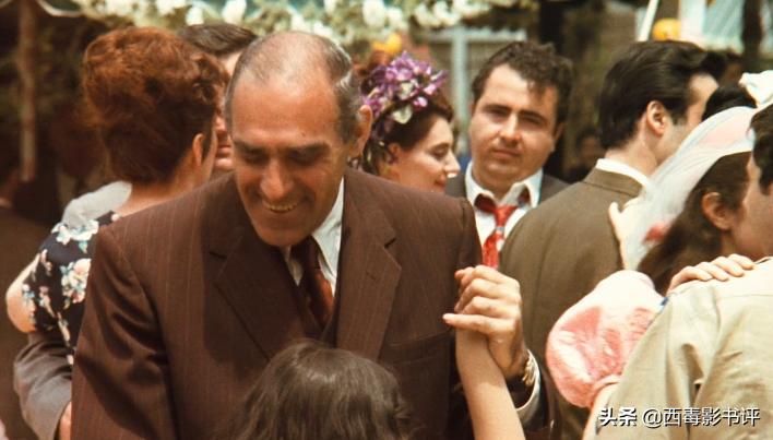 教父最后怎么确认忒西奥叛变,教父系列叛徒西奥之死