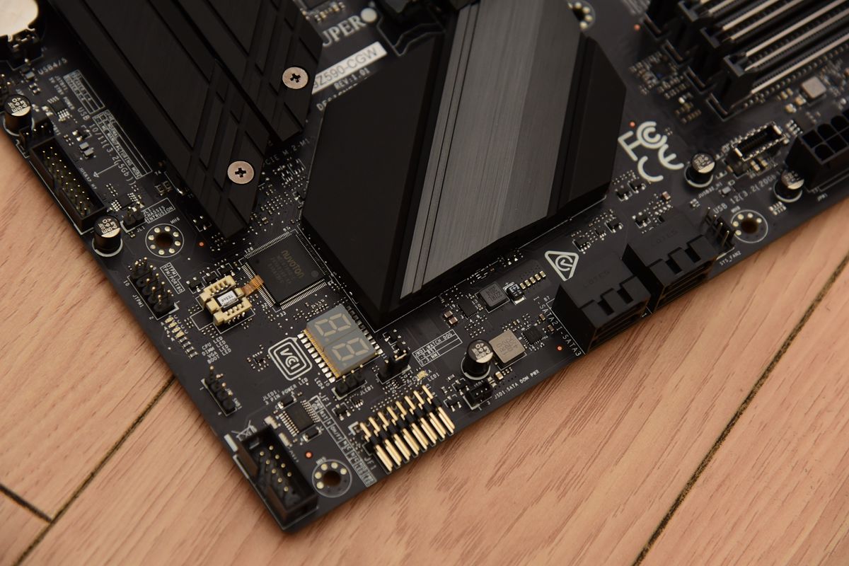 提升7700k单核性能,核显hd750和uhd750哪个好