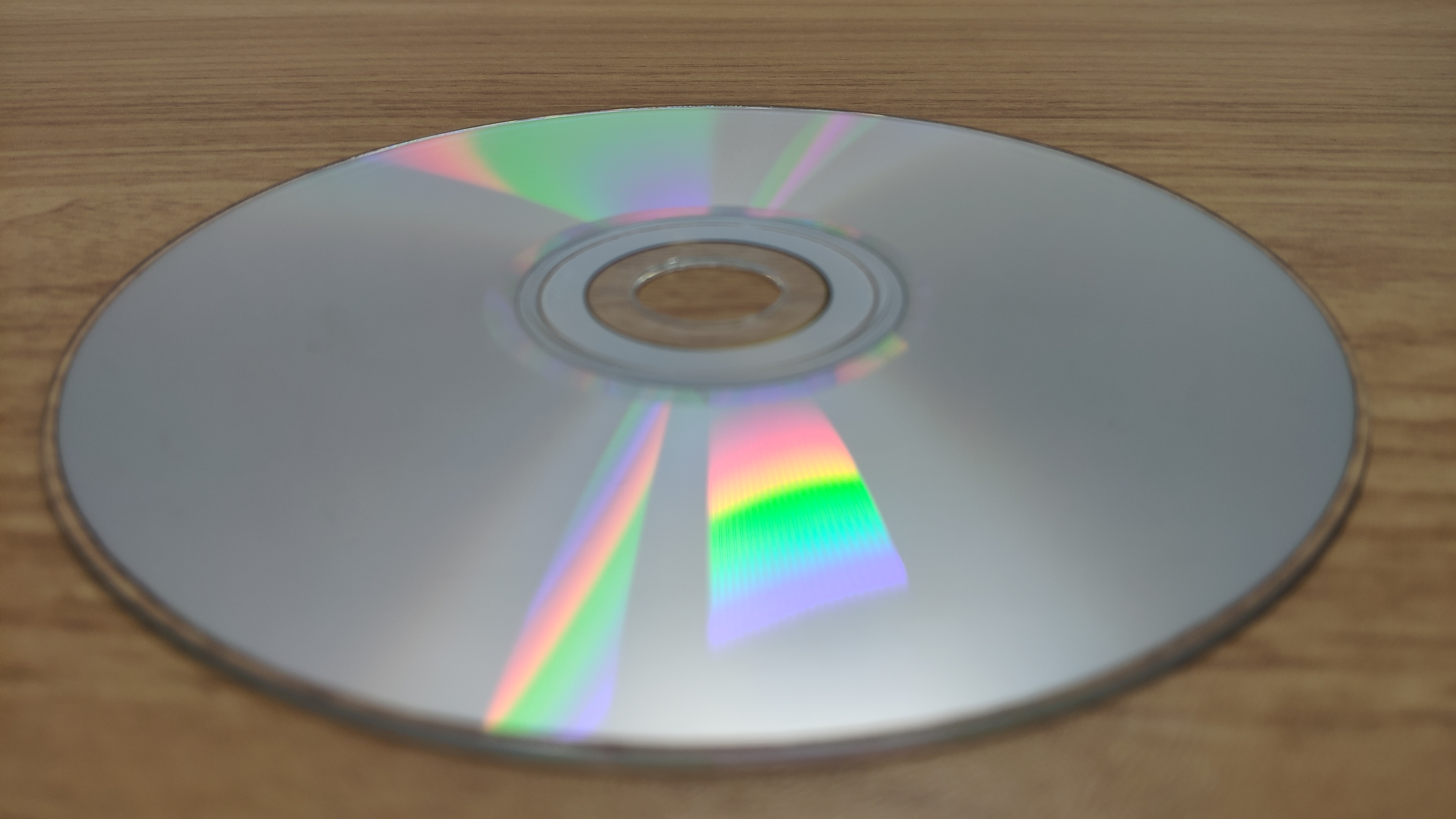 扉乐电动牙刷白色和粉色区别,扉乐电动牙刷不伤牙齿