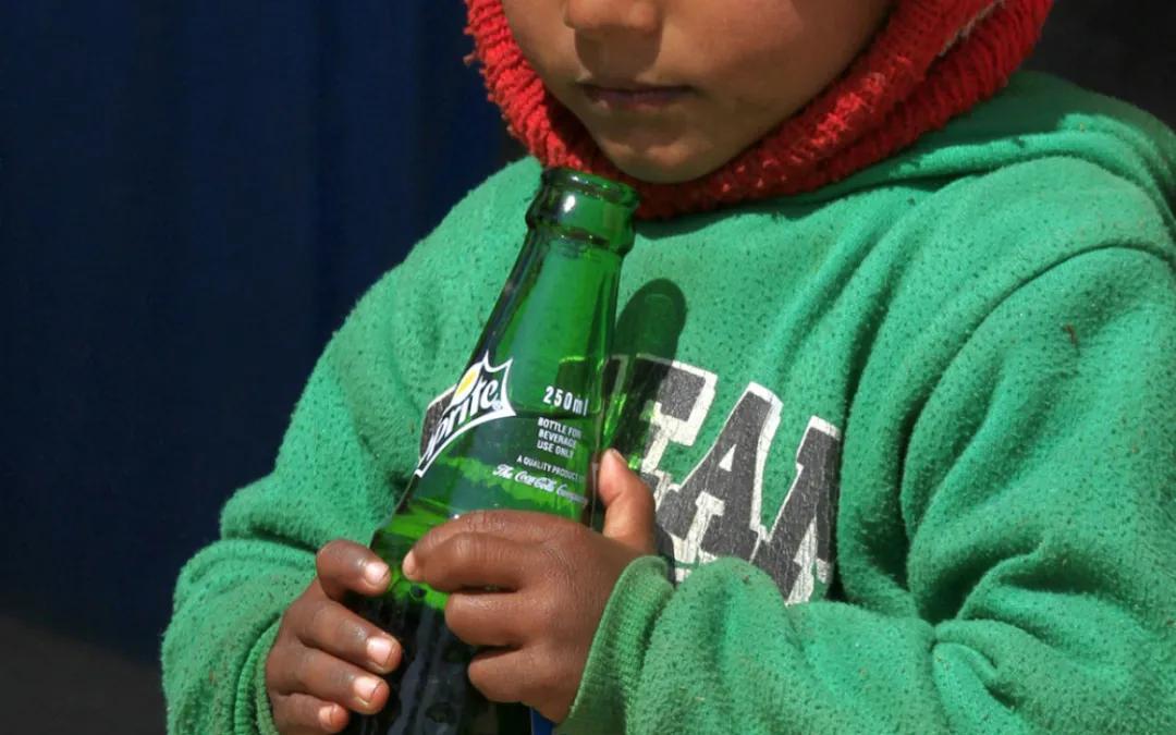 何以解忧唯有零食抱抱桶,何以解忧唯有零食原版