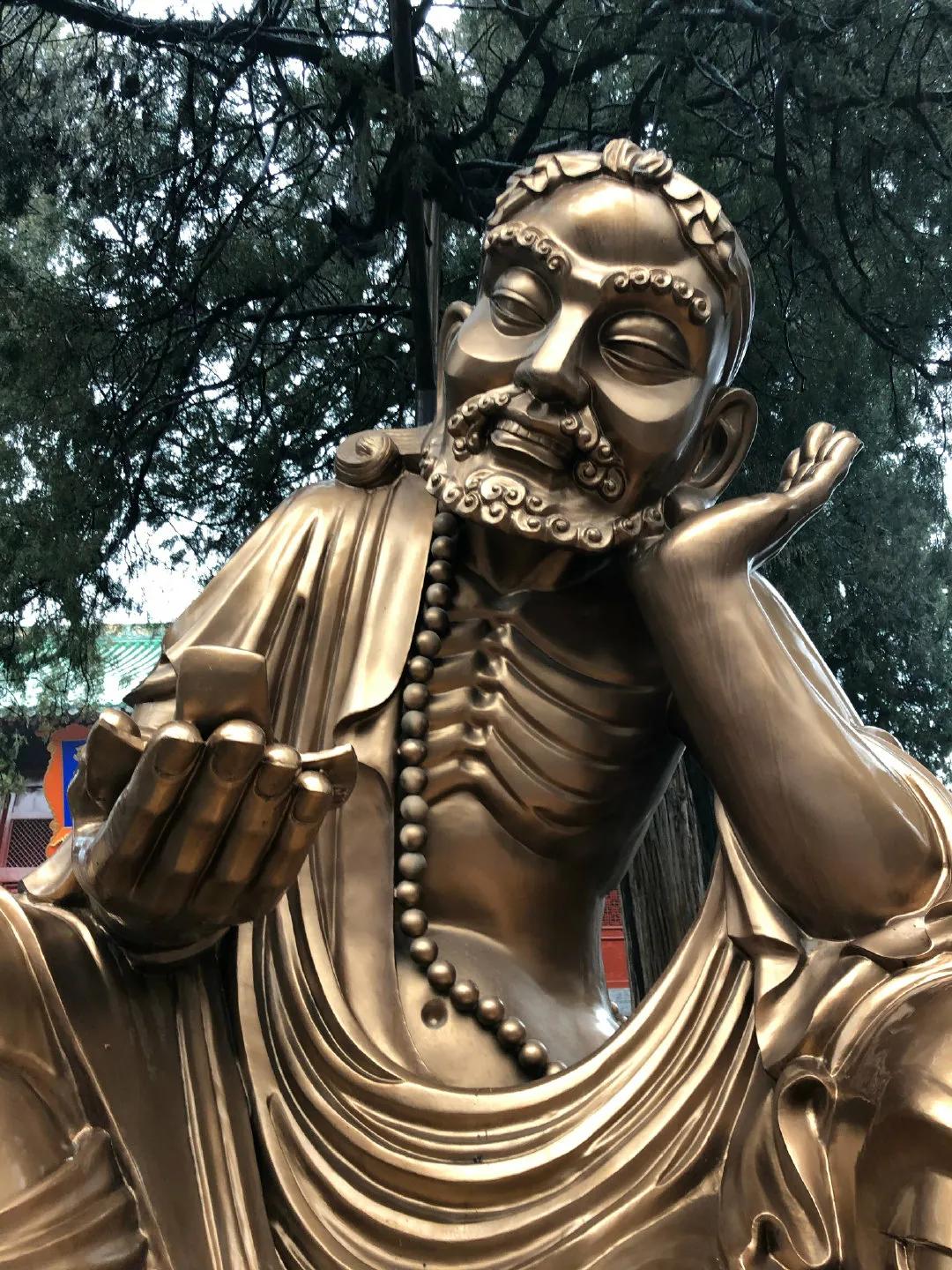 佛教里面的达摩祖师故事,达摩祖师传奇佛教版