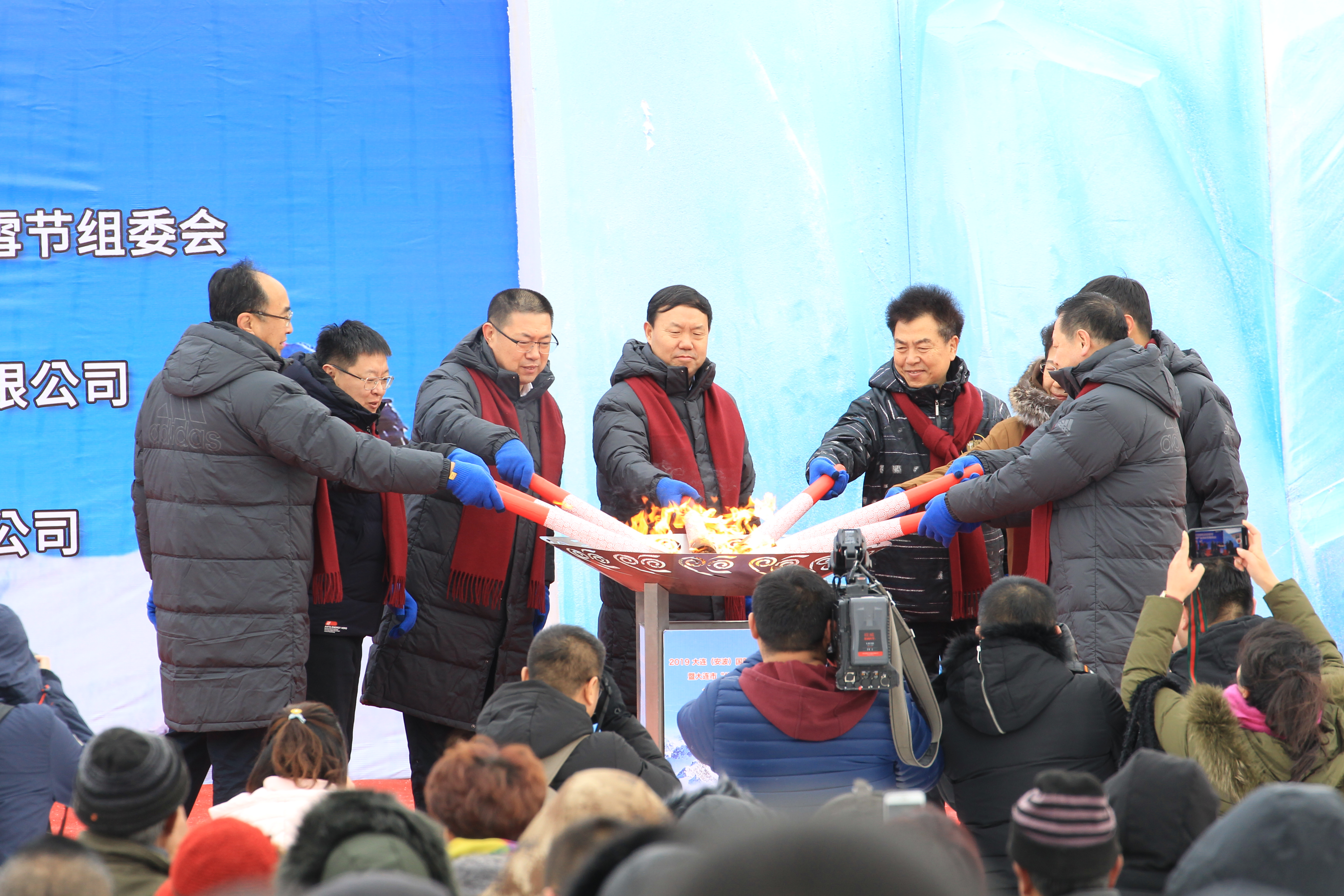 打包送上!“冰与火”最强游玩手册