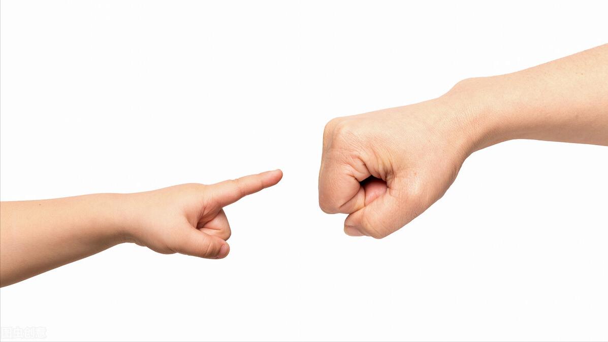 治疗网瘾办法多，最行之有效的是“移花接木”