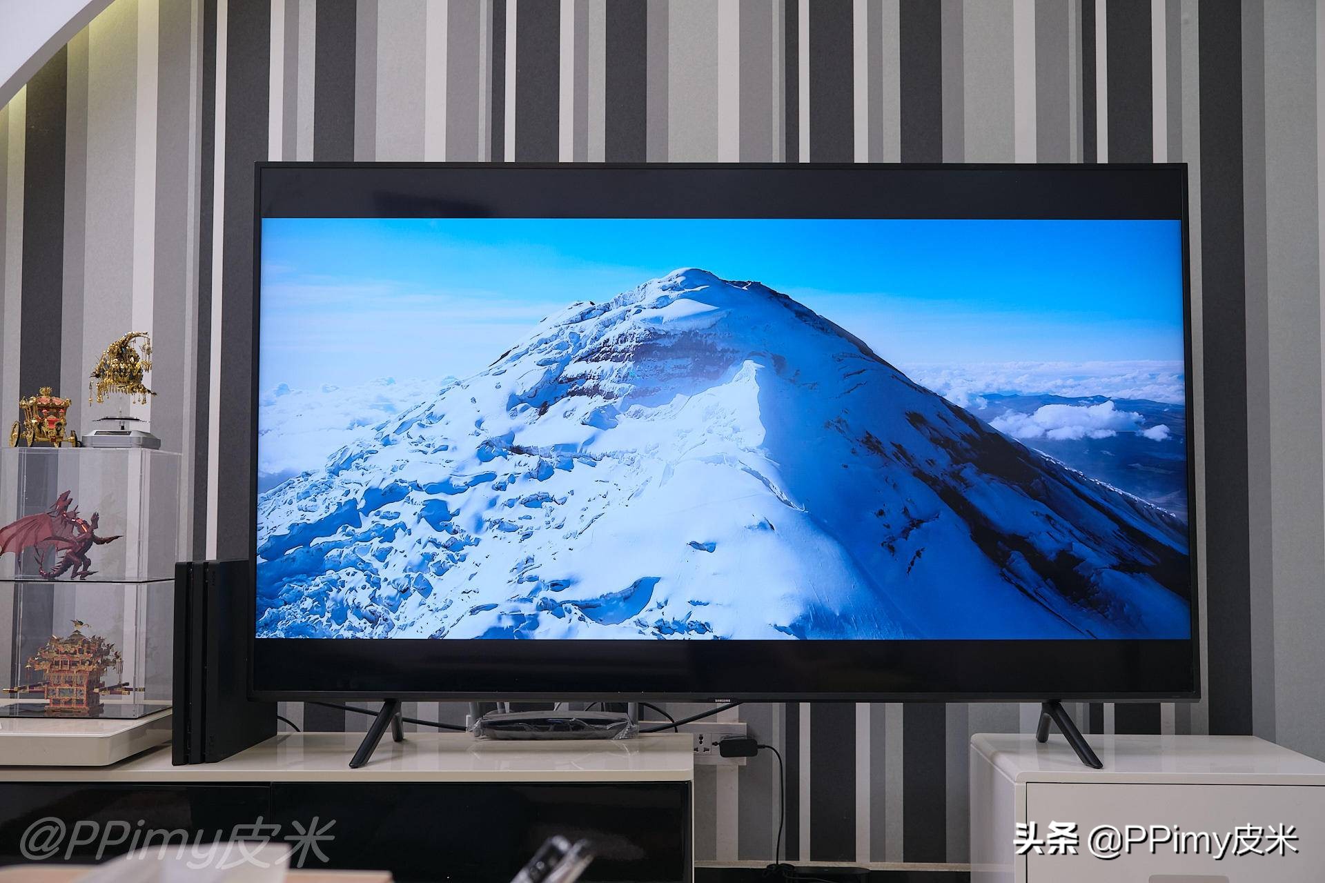 三星q60a电视值得购买吗,三星8k量子点电视q900测评