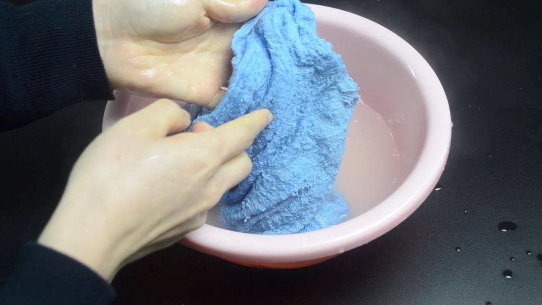 家里的毛巾很脏到底该怎么处理呢,毛巾天天洗怎么干