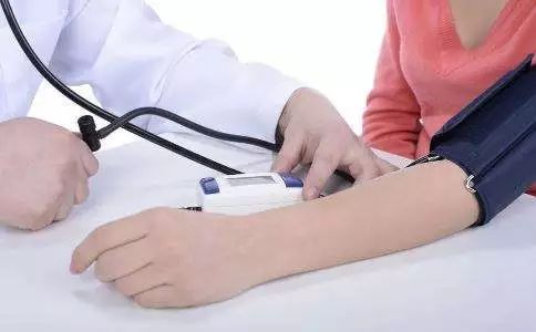 冬季易发高血压是什么原因,冬季高血压教你一招即可应对