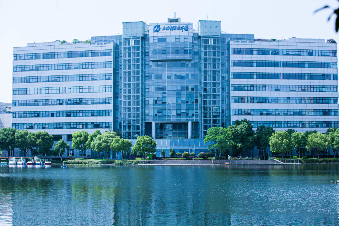 浦软色彩｜园区里的“科技蓝”
